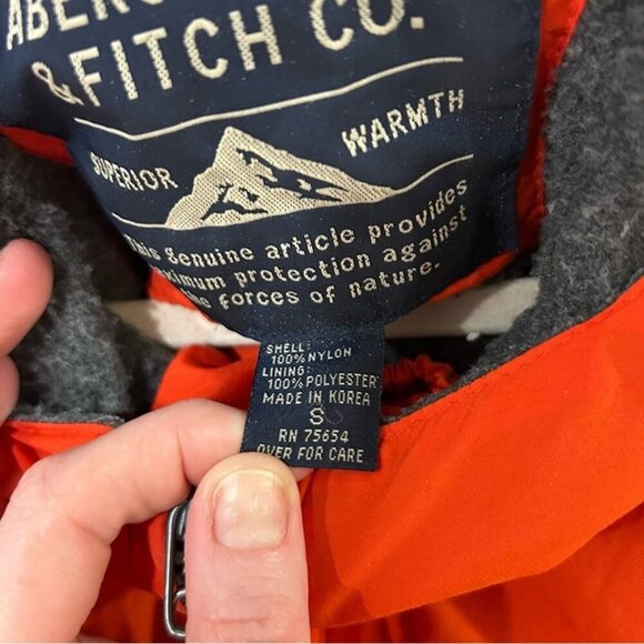 Abercrombie & Fitch Orange Insulated Weatherproof Rain Jacket Men’s Size Small - Picture 3 of 6